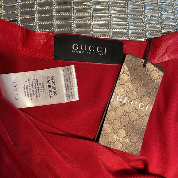 Woman’s Gucci red long skirt-size 38 - Picture 5 of 9